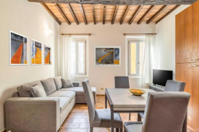 Modena Central and Bright Apartament x4 Modena